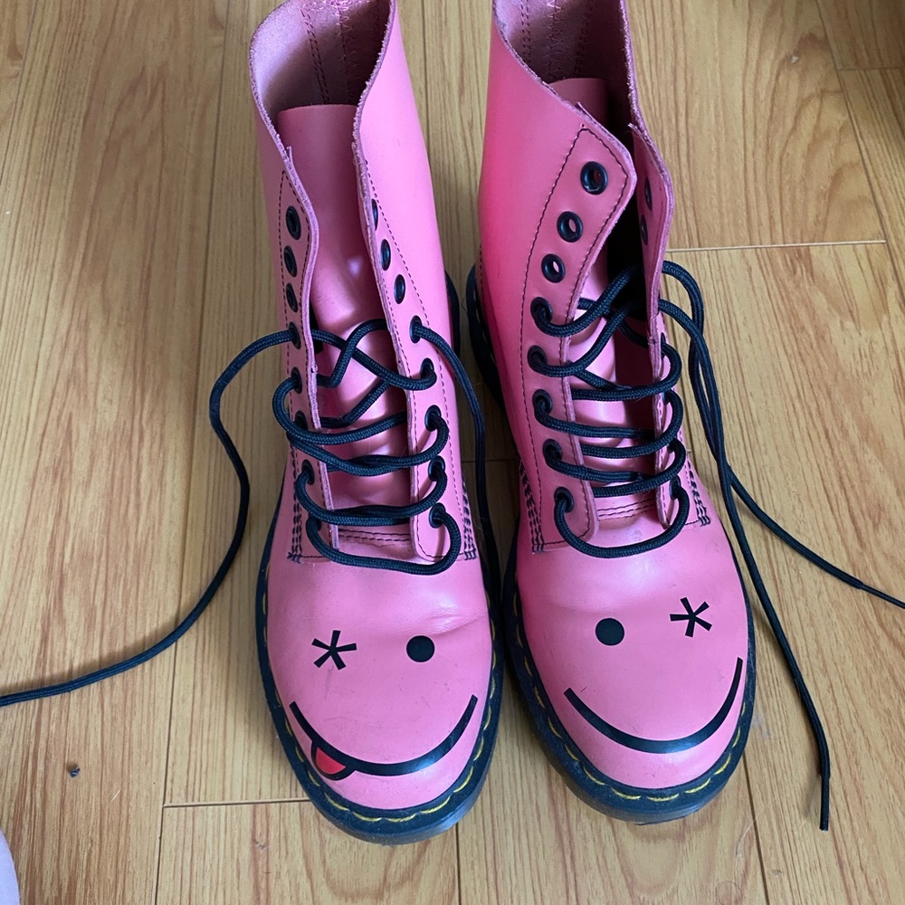 Dr. Martens hot pink with smiley tongue face